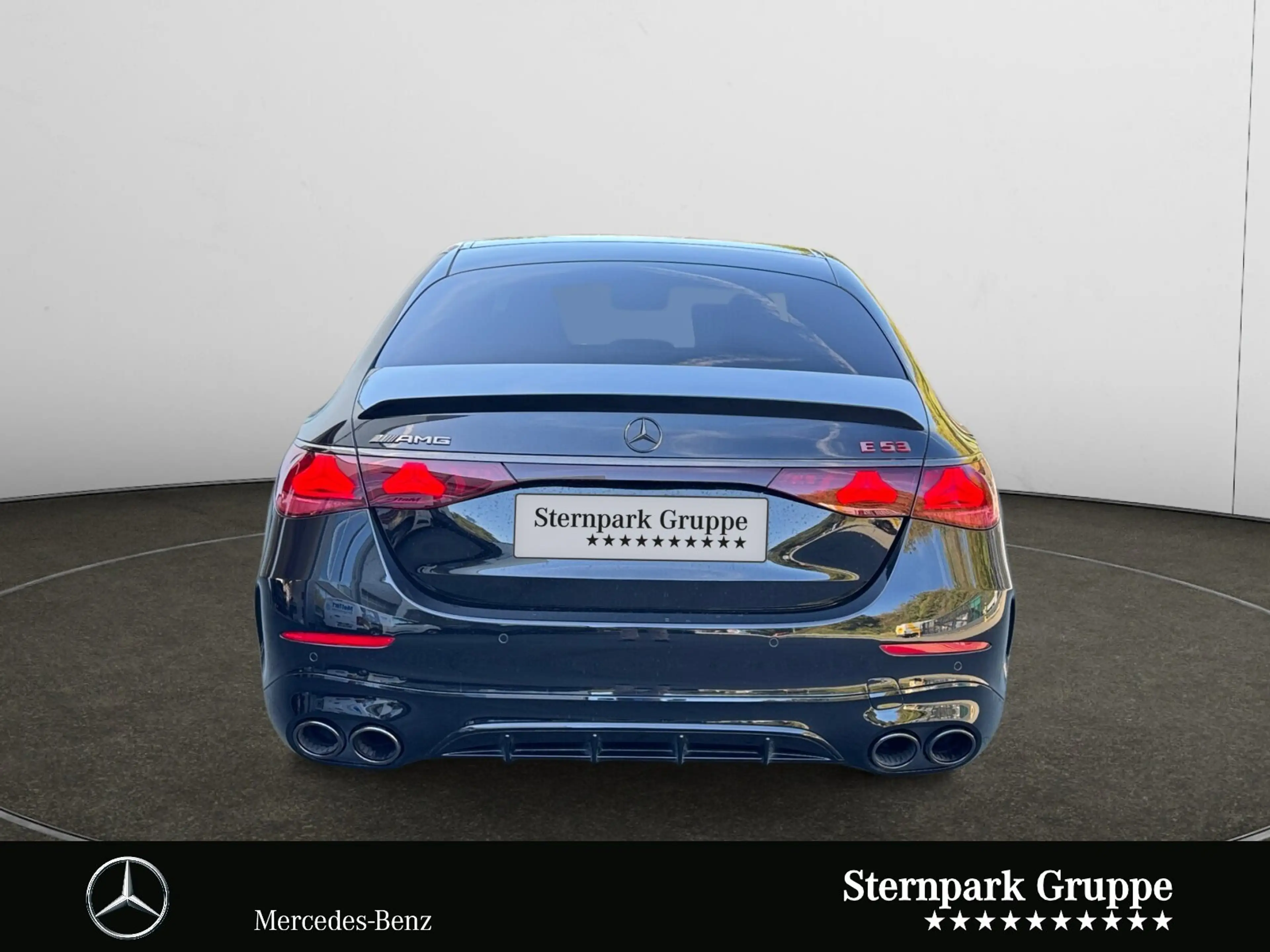 Mercedes-Benz E 53 AMG Mercedes-AMG E 53 HYBRID 4MATIC+ Limousine Premium Plus — photo 4