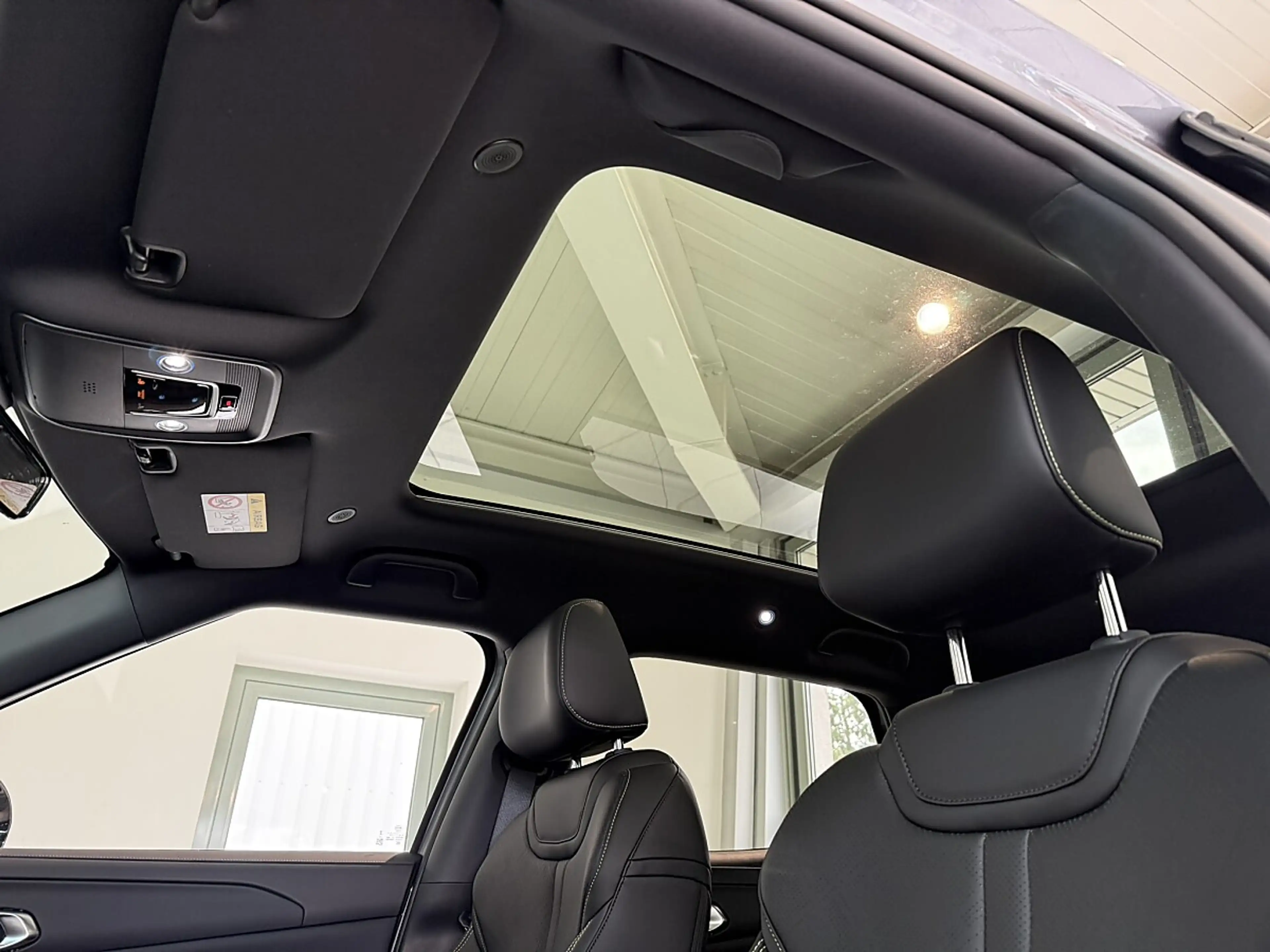 BYD Atto 2 Atto2 DM-i PHEV 18kWh Boost Österreich Paket — photo 5