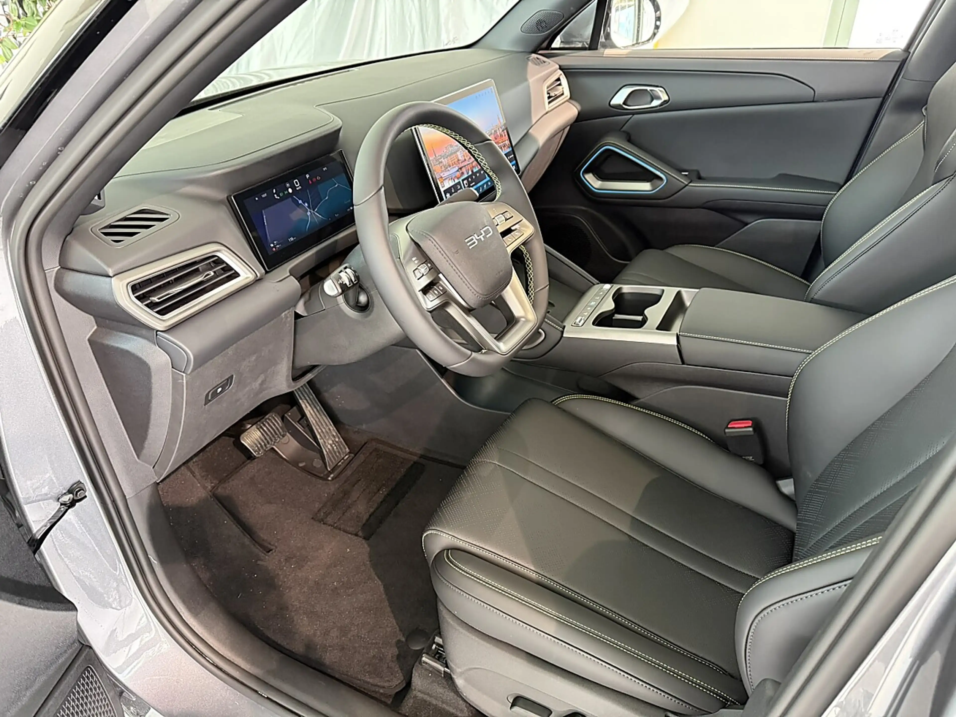 BYD Atto 2 Atto2 DM-i PHEV 18kWh Boost Österreich Paket — photo 7