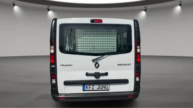 Renault Trafic view 7