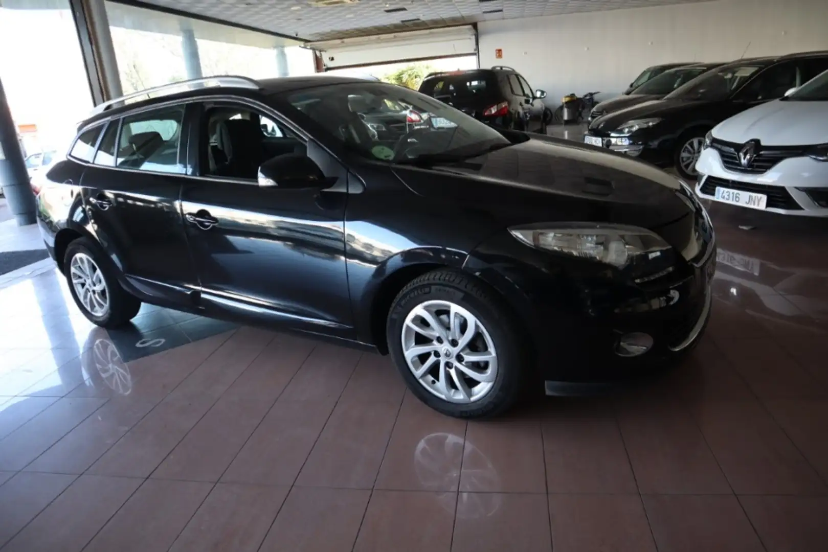 Renault Megane 1.2 TCE Energy Expression S&S Zwart - 2
