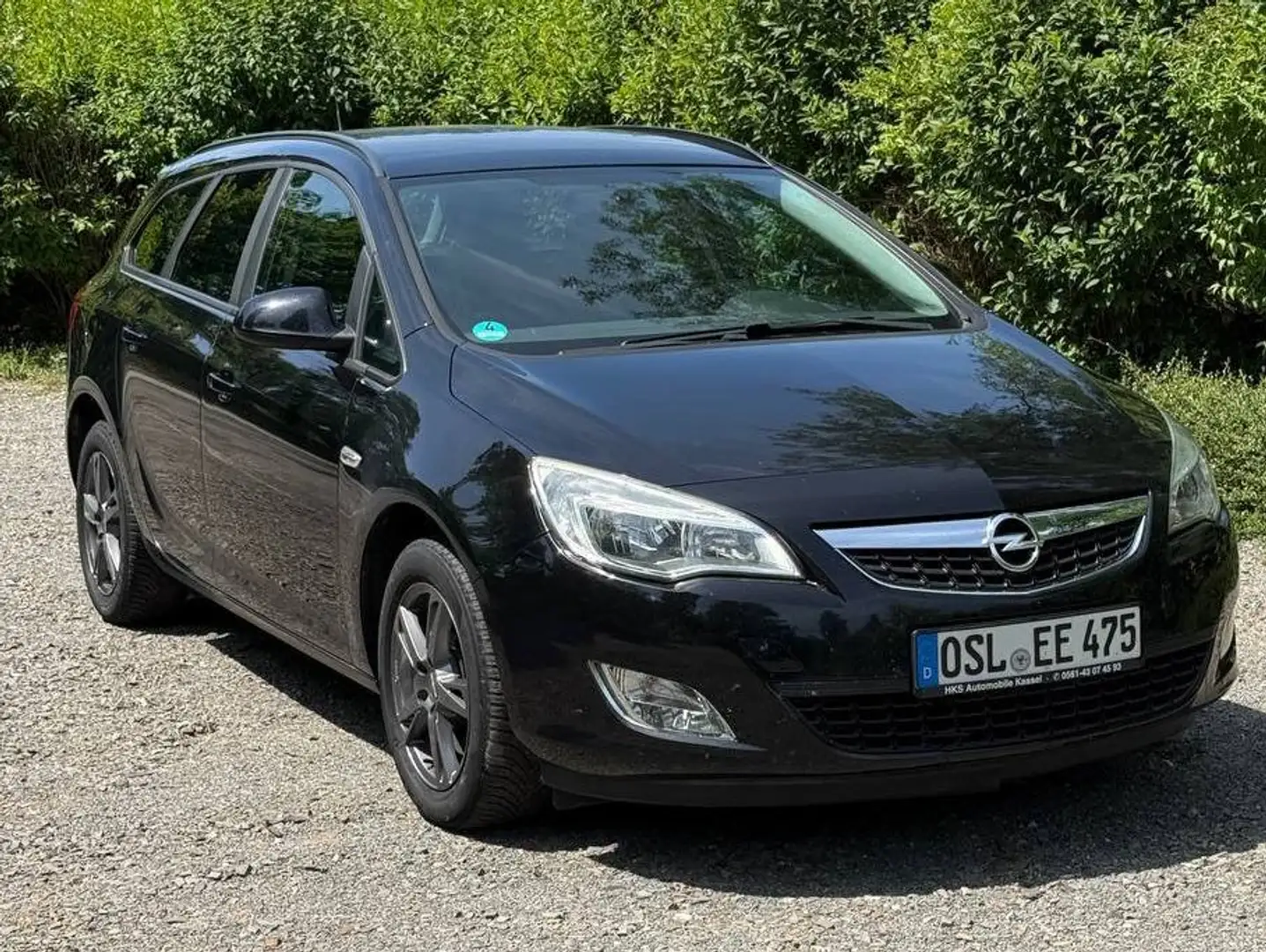 Opel Astra Astra 1.6 Sports Tourer Selection Schwarz - 1