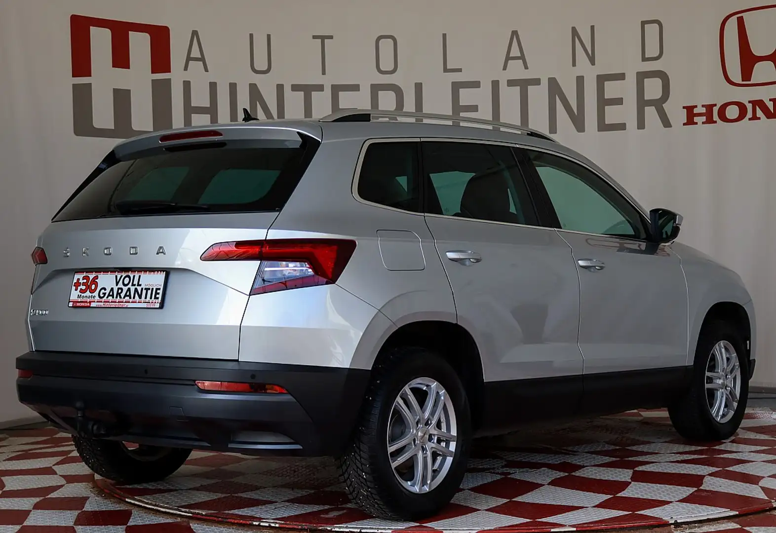 Skoda Karoq TDI Style Limited LED AHV WINTERPAKET Argent - 2