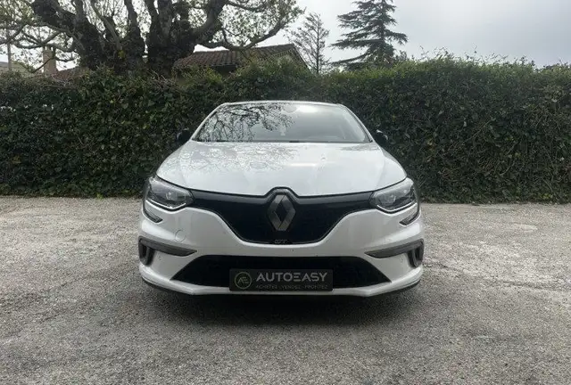Renault Megane view 8