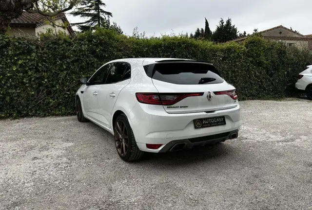 Renault Megane view 5