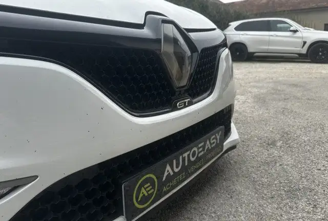 Renault Megane view 10