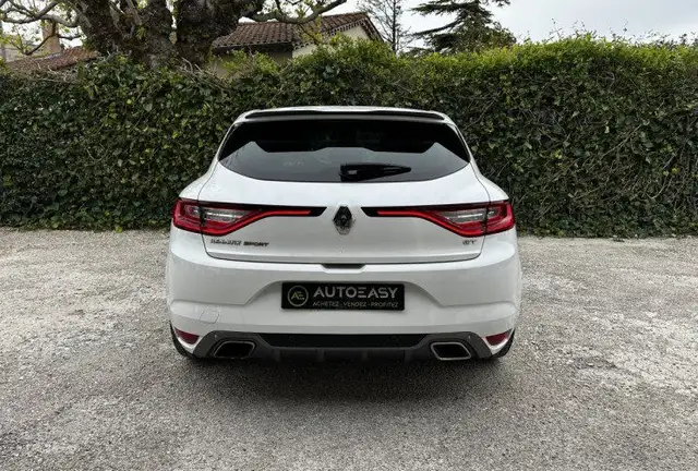 Renault Megane view 4