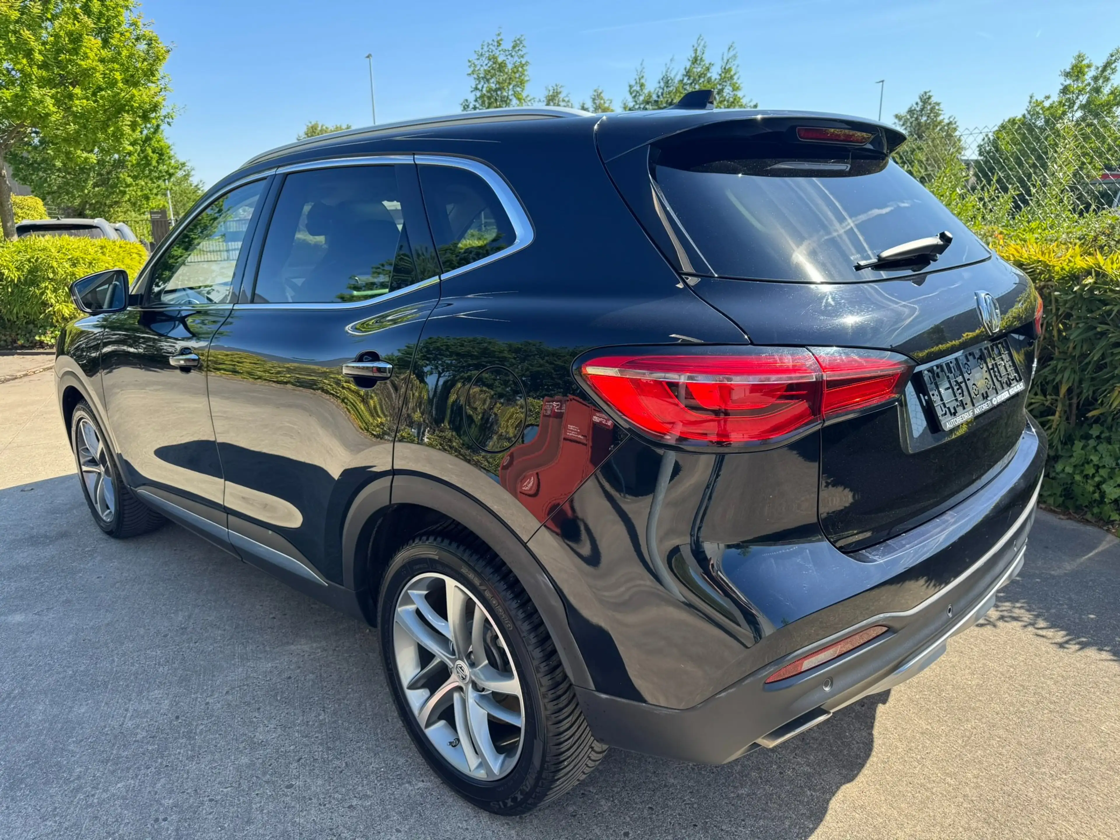 MG EHS PHEV Luxery FULL OPTION — photo 5