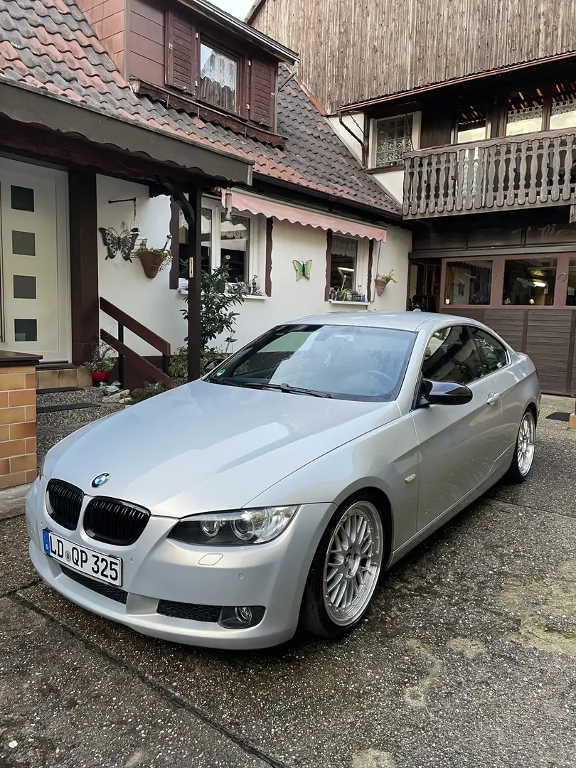 BMW 325 Gris - 1
