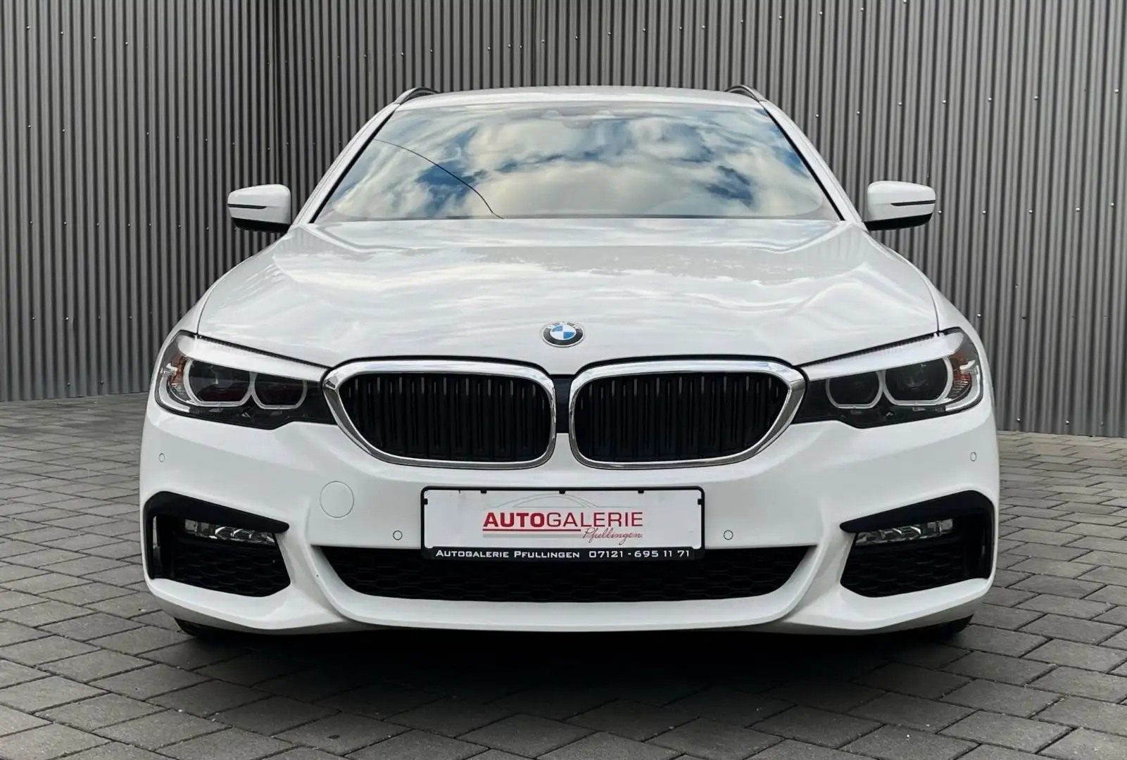 BMW 525 Baureihe 5 Touring 525 d M Sport Alb - 2