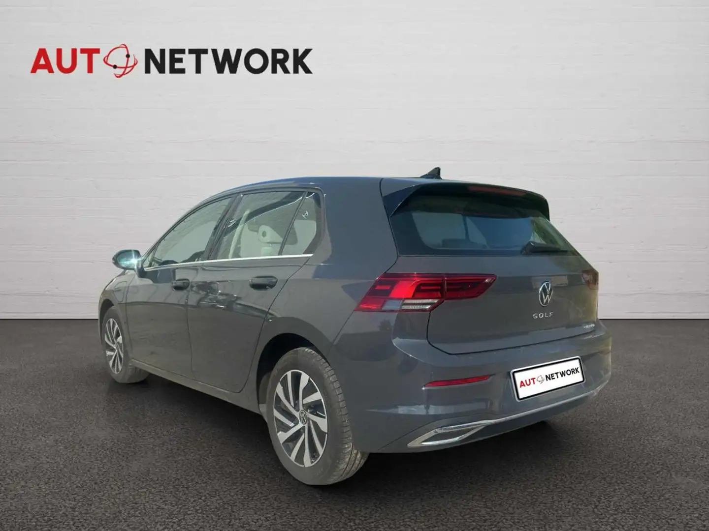 Volkswagen Golf 1.4 TSI eHYBRID 204 CV DSG Style Grigio - 2