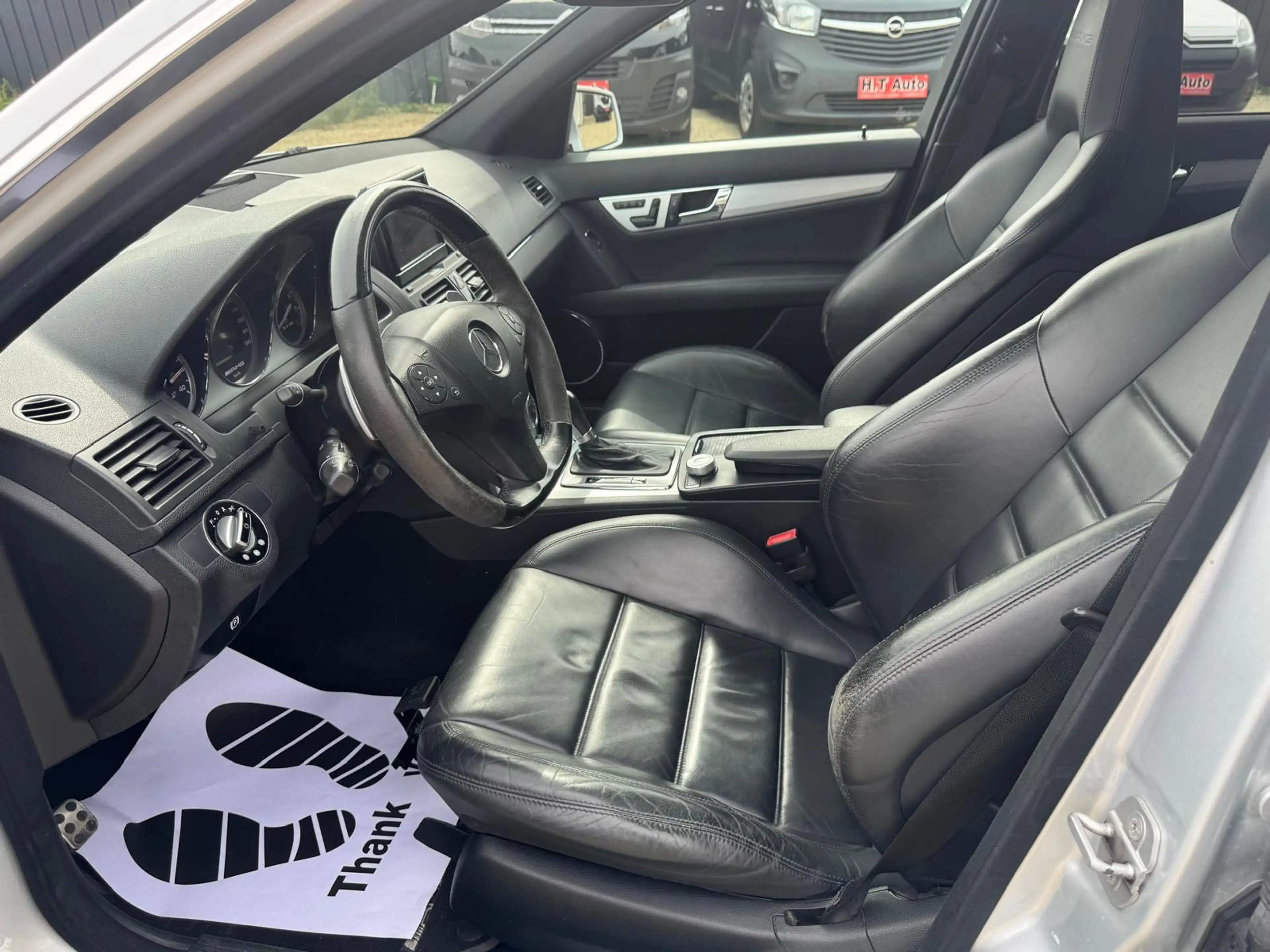 Mercedes-Benz C 63 AMG État neuf/Utilitaire/2 places/Gps/Xenon/Toit ouvrant — photo 9