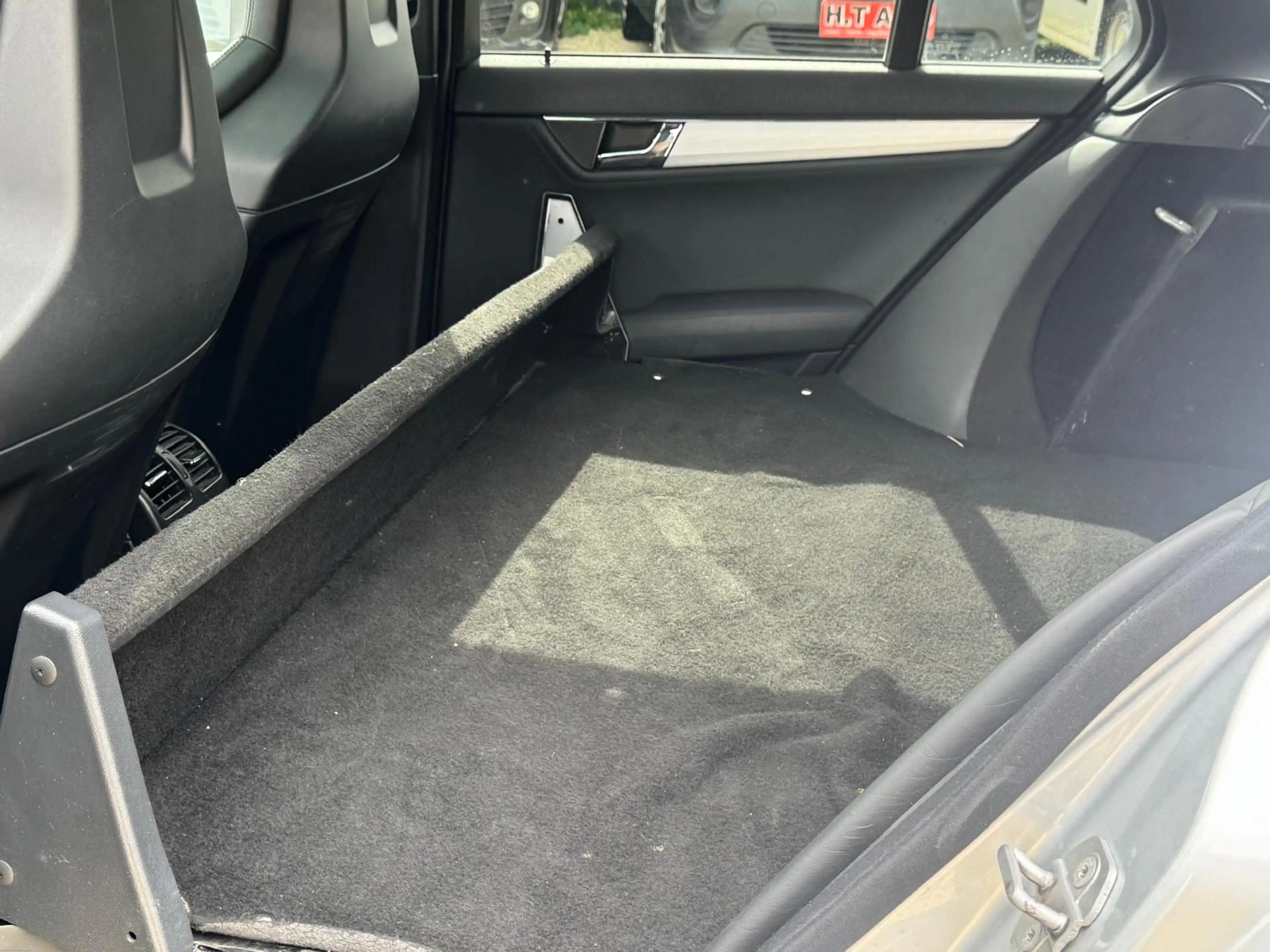Mercedes-Benz C 63 AMG État neuf/Utilitaire/2 places/Gps/Xenon/Toit ouvrant — photo 10