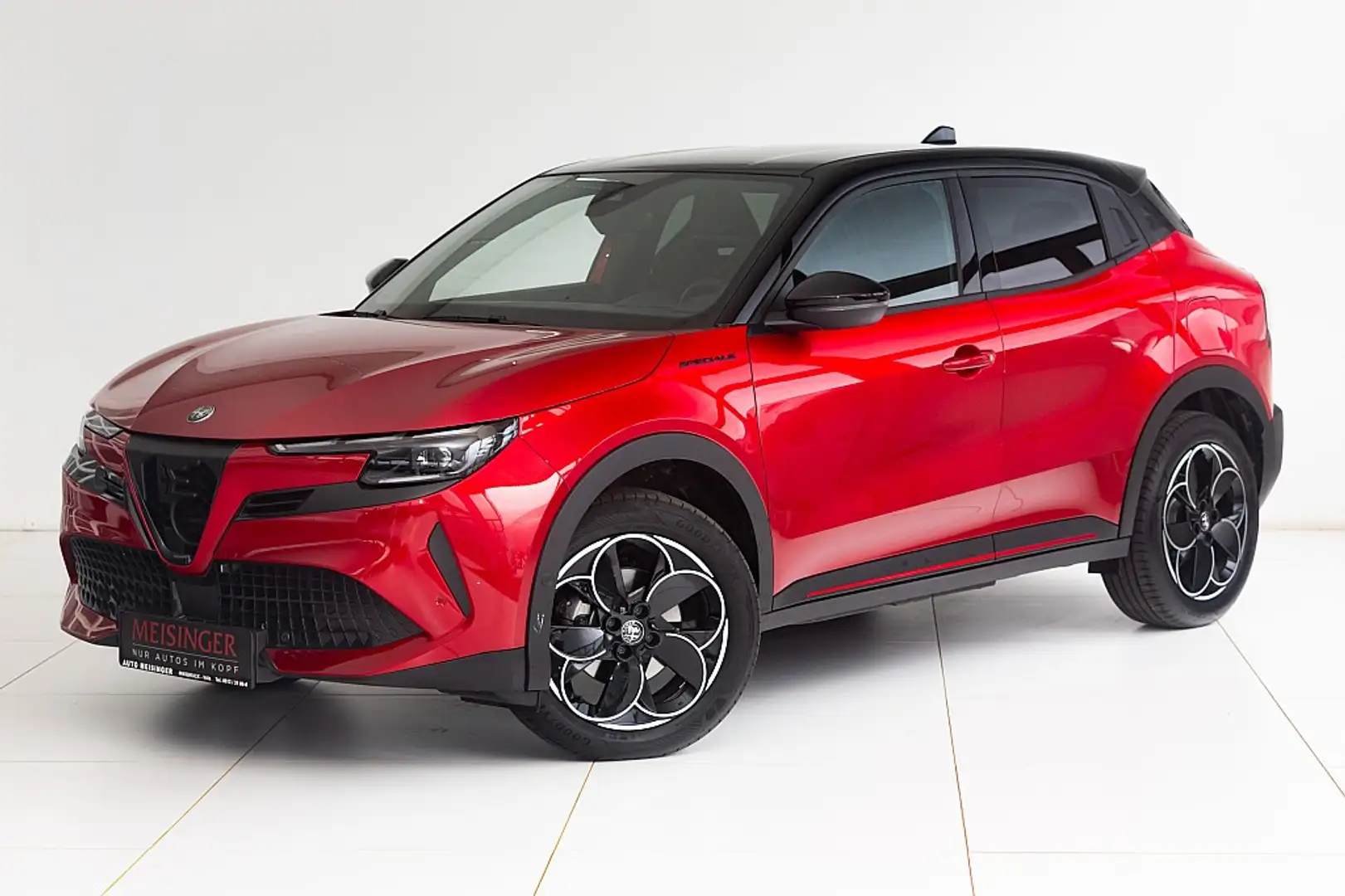 Alfa Romeo Junior Elettrica Batterie 54kWh Speciale Rot - 1