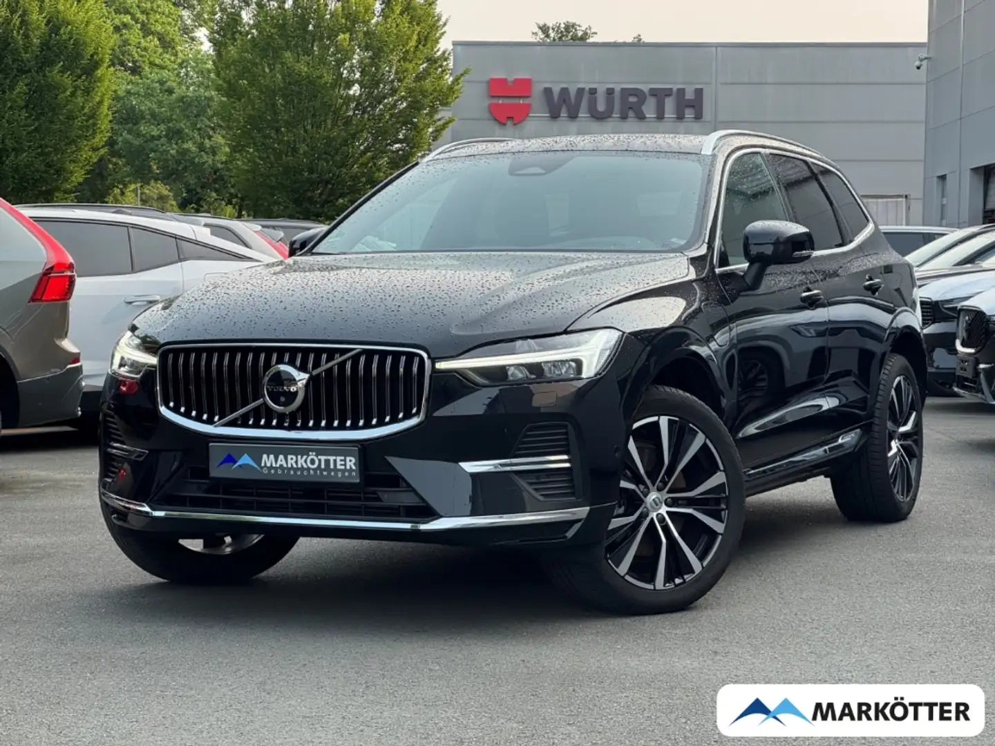 Volvo XC60 T6 AWD InscriptionRecharge BLIS/AHK/360°CAM Schwarz - 1