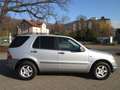 Mercedes-Benz ML 320 1.HAND+WENIG KM+AUTOMATIK+TÜV NEU Zilver - thumbnail 5