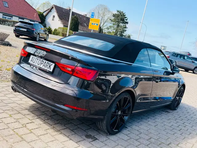Audi A3 Cabriolet view 4