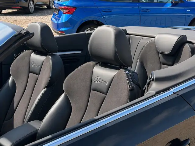 Audi A3 Cabriolet view 11