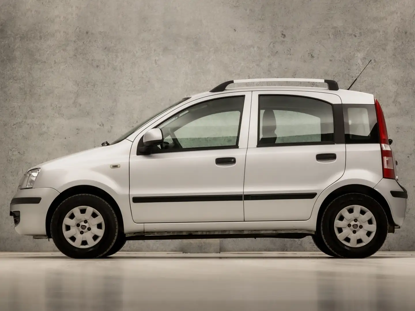 Fiat Panda 1.2 Sport (YOUNGTIMER, AIRCO, SPORTSTOELEN, NIEUWE Grijs - 2