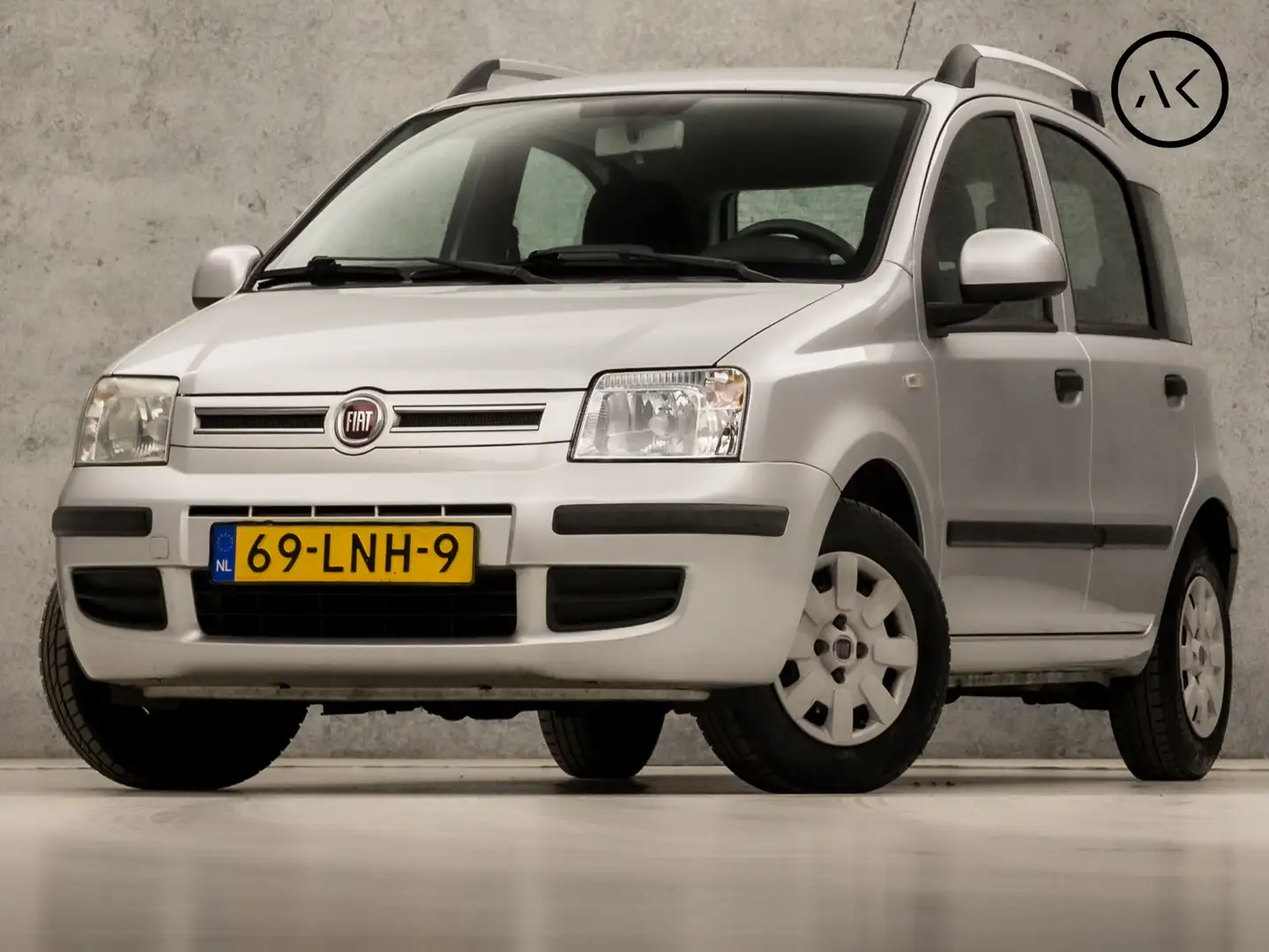 Fiat Panda 1.2 Sport (YOUNGTIMER, AIRCO, SPORTSTOELEN, NIEUWE Grijs - 1