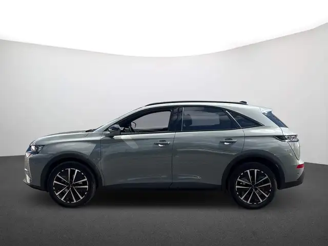 DS Automobiles DS 7 Crossback view 5