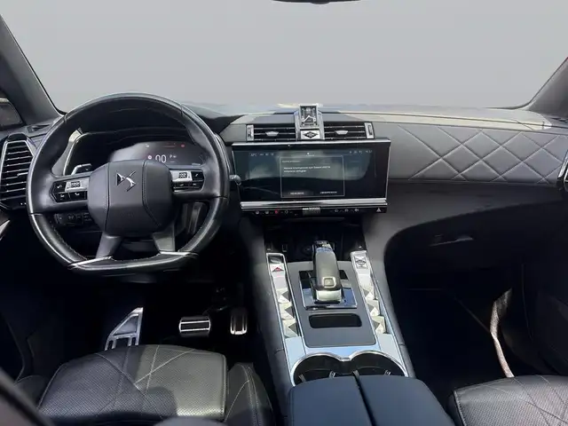 DS Automobiles DS 7 Crossback view 11