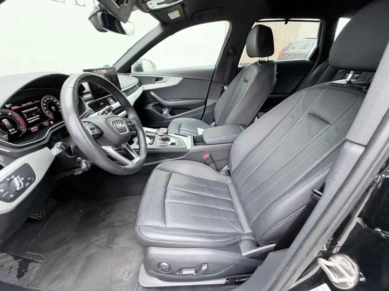 2023 Audi A4 Avant 40 TDI quattro advanced | RFK | ACC, photograph 3