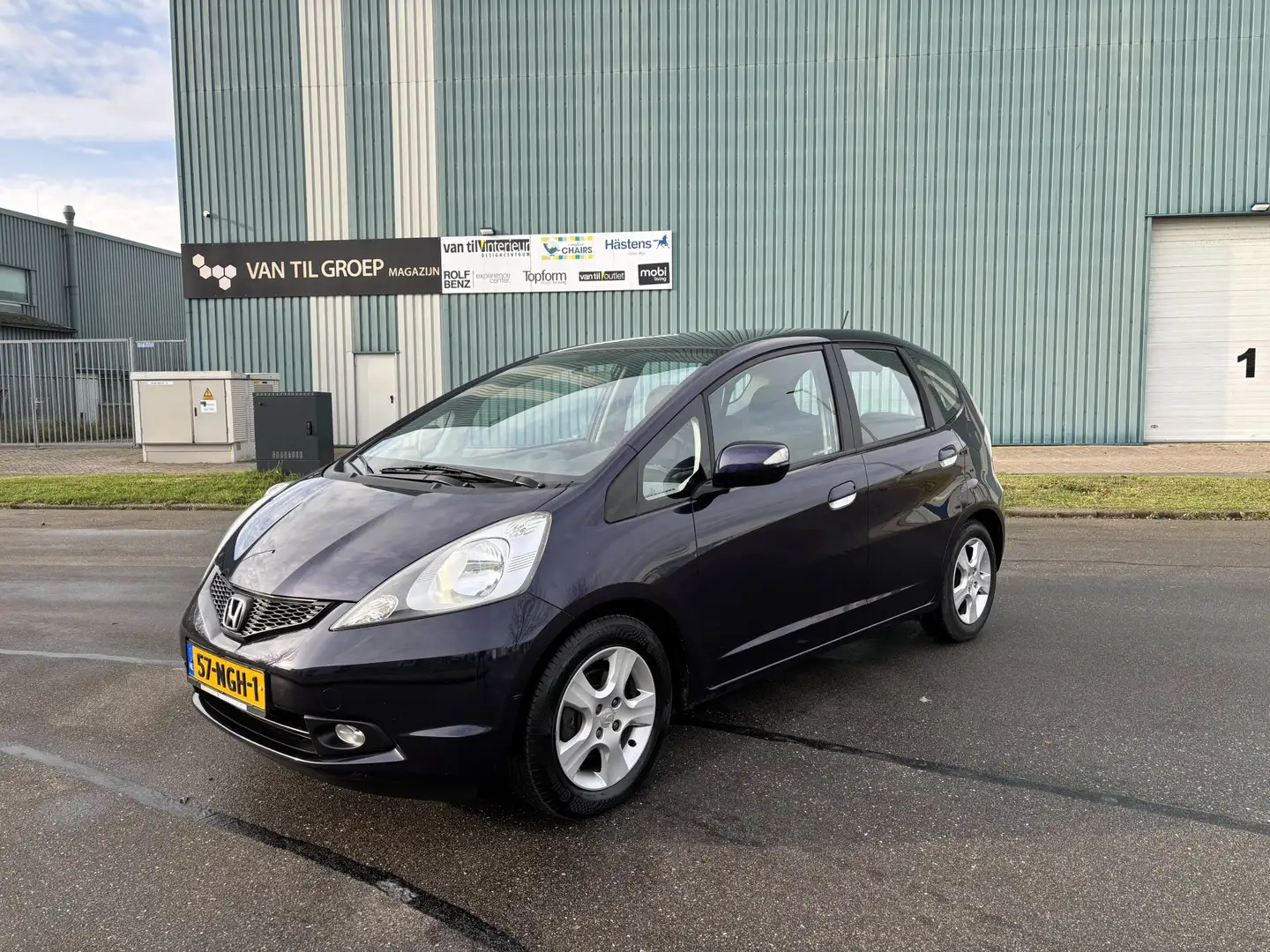 Honda Jazz 1.4i-VTEC Comfort Automaat 100 PK. Slechts 136.000 Mauve - 1