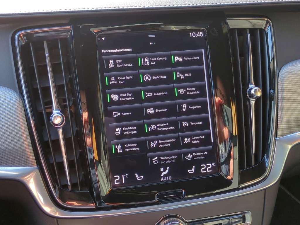 Volvo V90