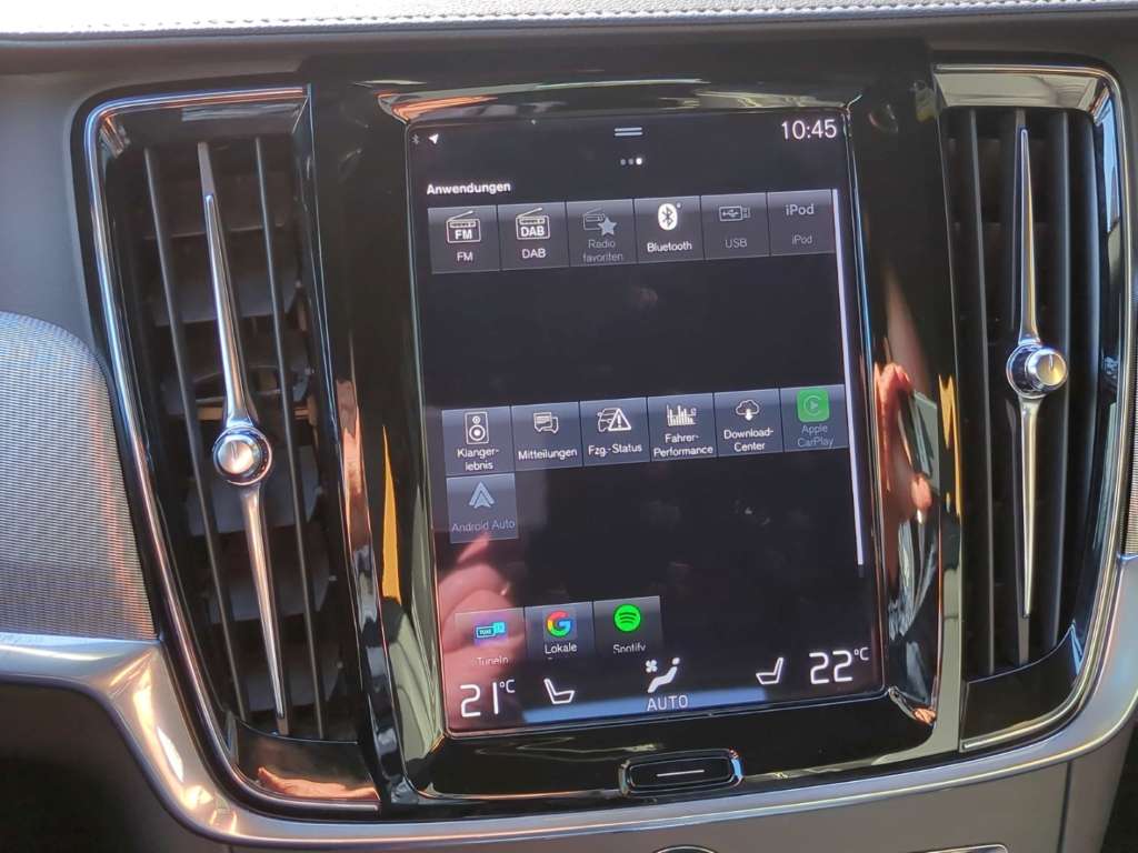 Volvo V90