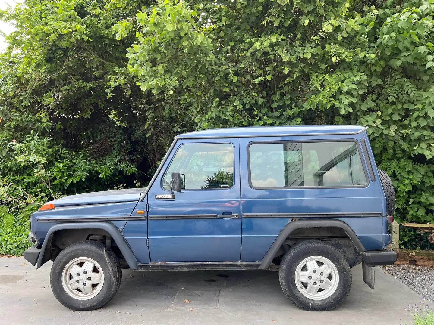 Mercedes-Benz G 300 300 GD Bleu - 1