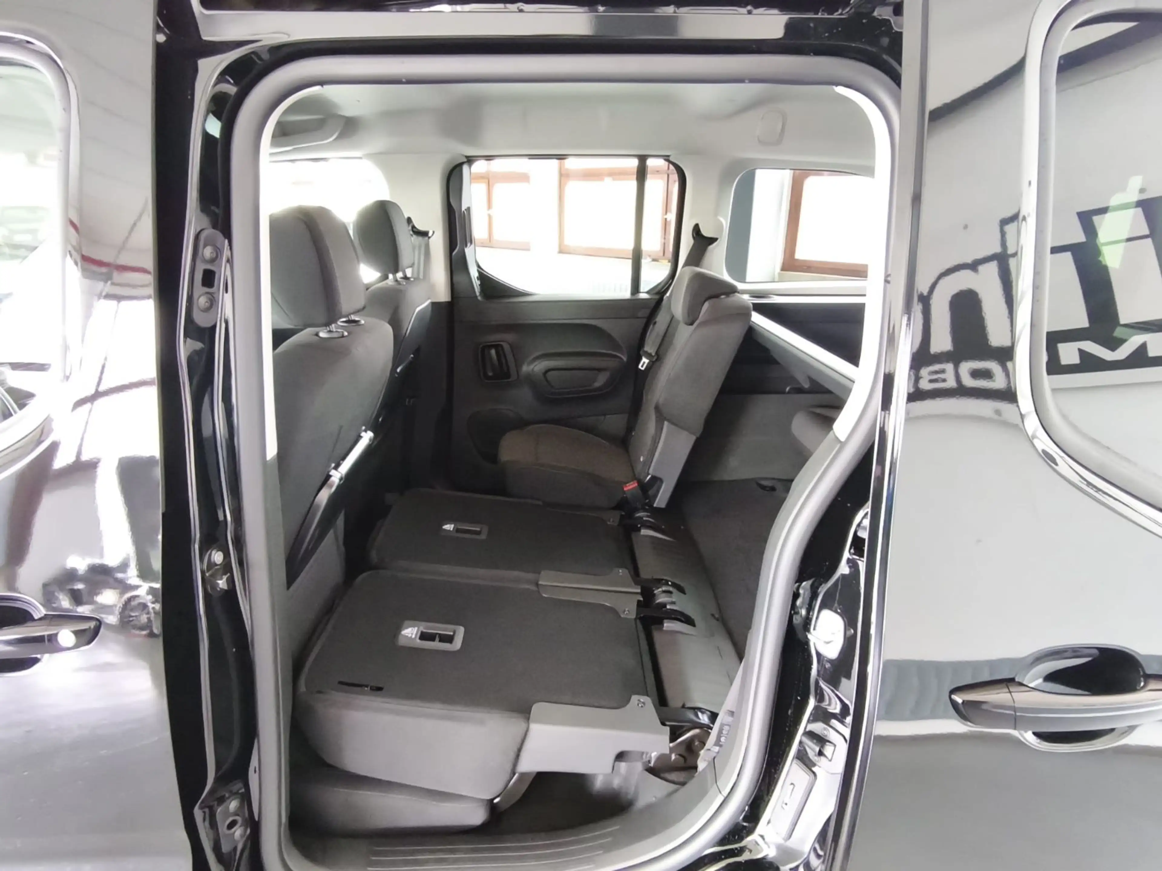 Opel Combo Life Elegance-L2H1-7Sitze,LED,SHZ,RFK,M1 — photo 13