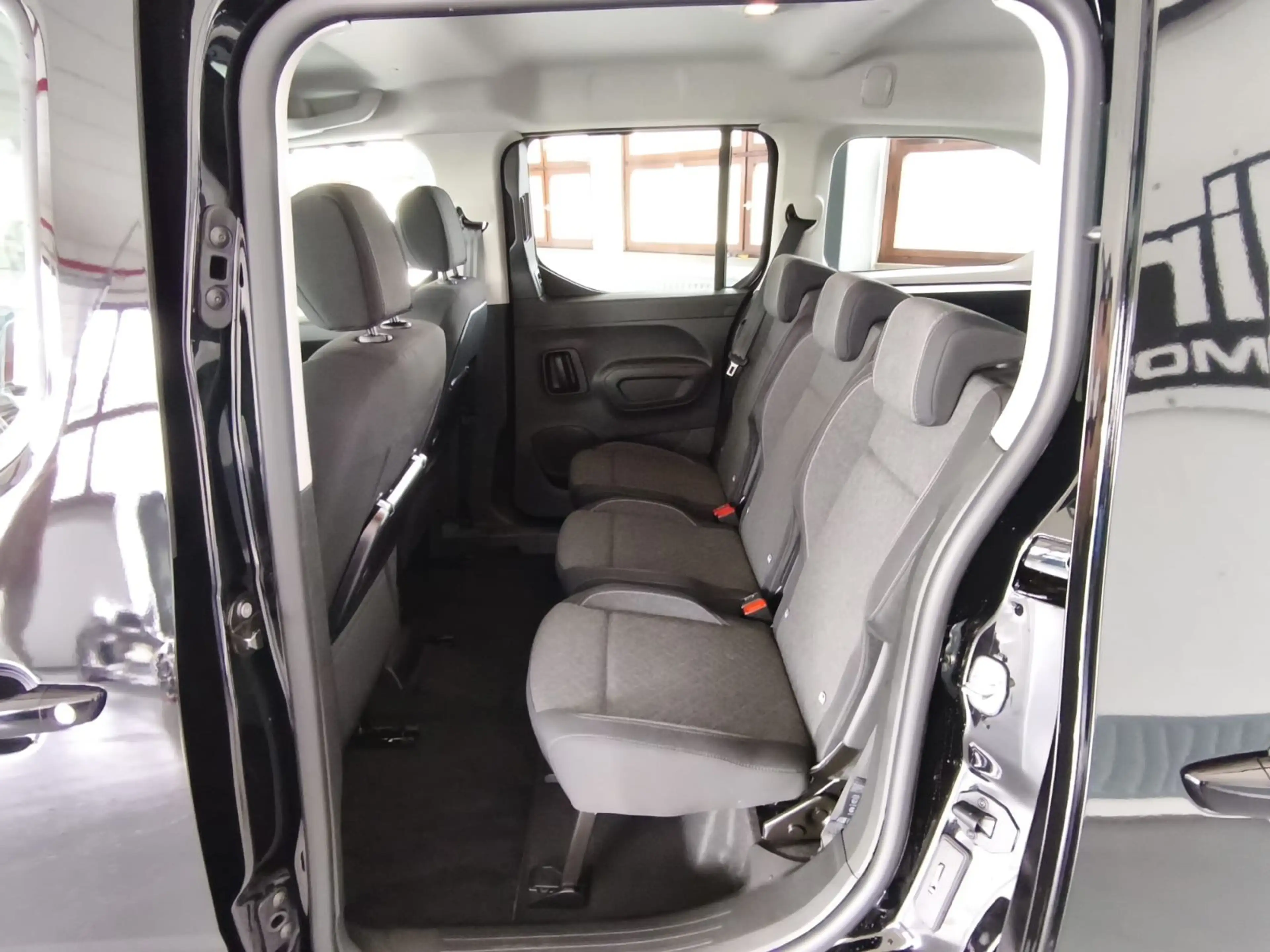 Opel Combo Life Elegance-L2H1-7Sitze,LED,SHZ,RFK,M1 — photo 7