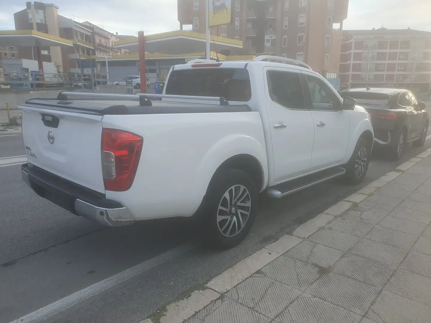 Nissan Navara Navara 2.3 dci d.cab N-Connecta 4wd 190cv Bianco - 2