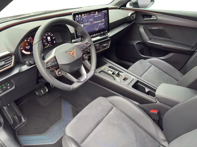 Cupra Leon view 11
