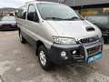 Hyundai Starex 2,5 HSV CRDi 4WD **1. Besitz/Rostfrei/Klima/6 S... Grau - thumbnail 3
