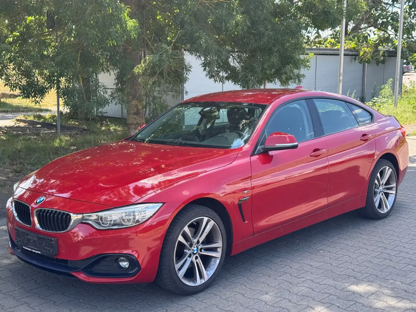 BMW 420 BMW  420 d xDrive Sport NAVI*LED*1.HAND*PDC*SiHZ Rood - 1