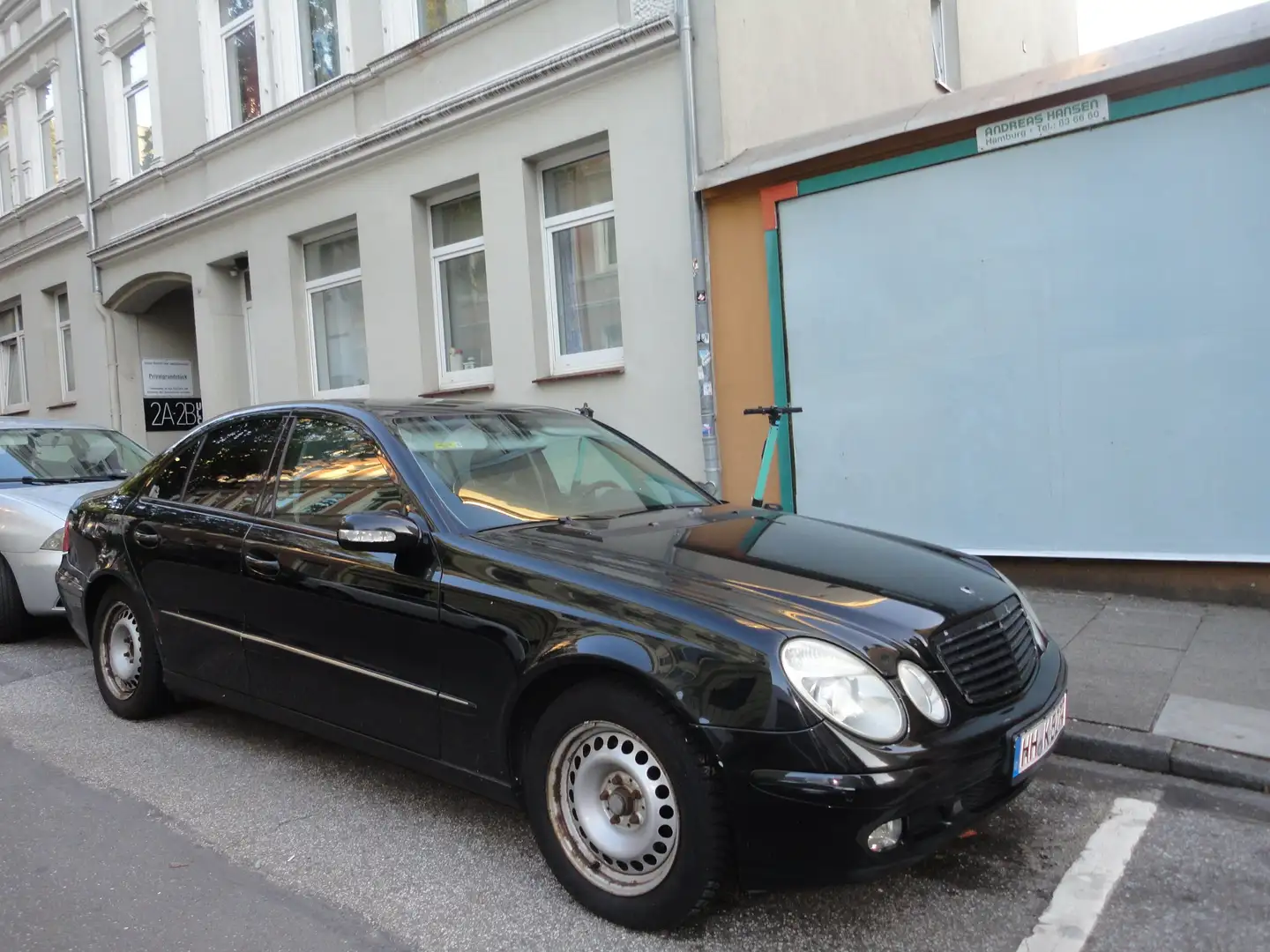 Mercedes-Benz E 220 E 220 CDI Automatik Elegance DPF Noir - 2