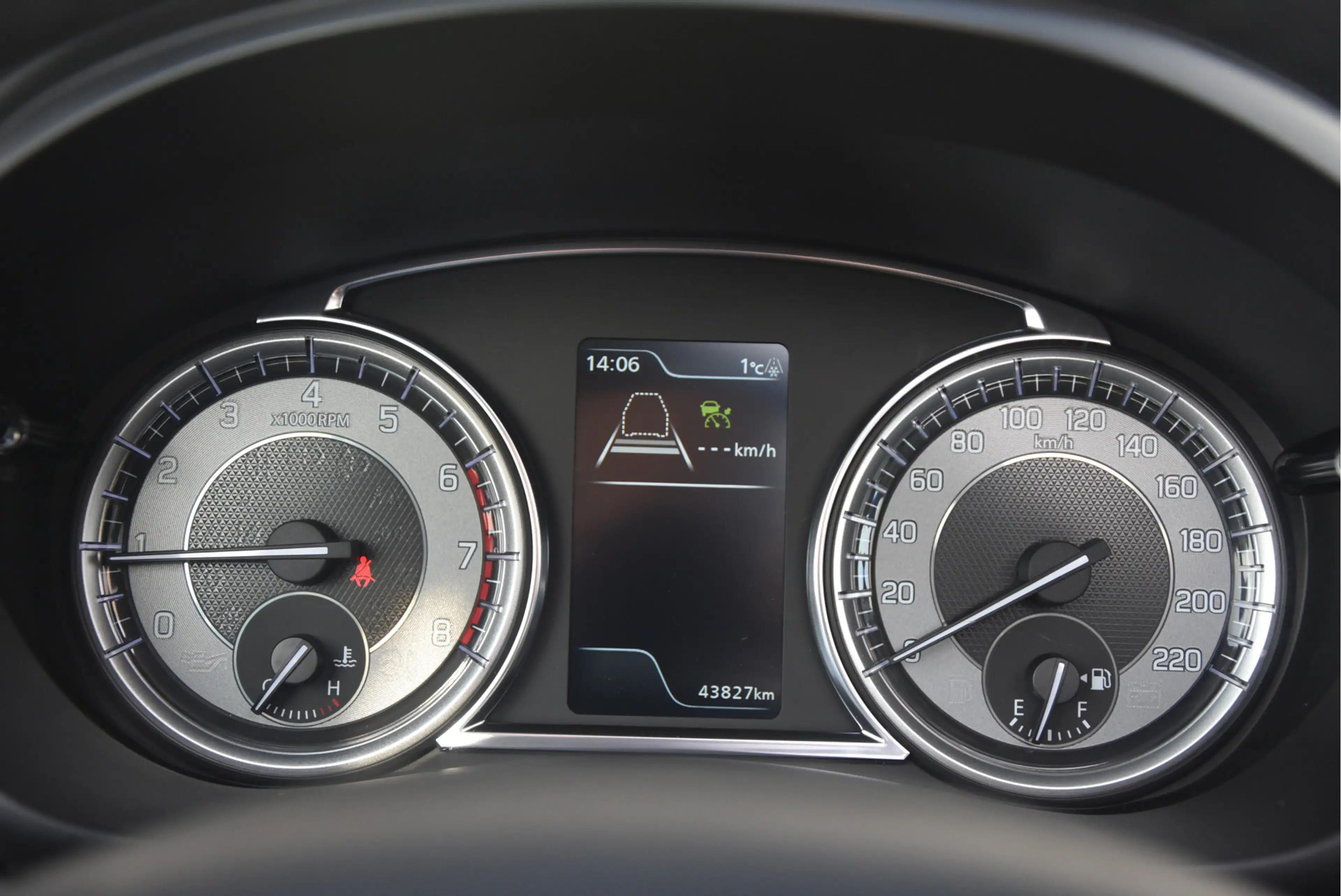 Suzuki S-Cross 1.4 Boosterjet Style Smart Hybrid — photo 13