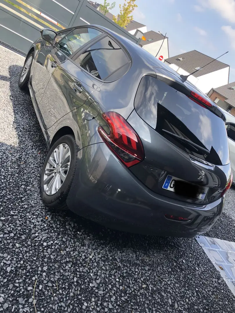 Peugeot 208 1.6 BlueHDi 75ch BVM5 Style - 2