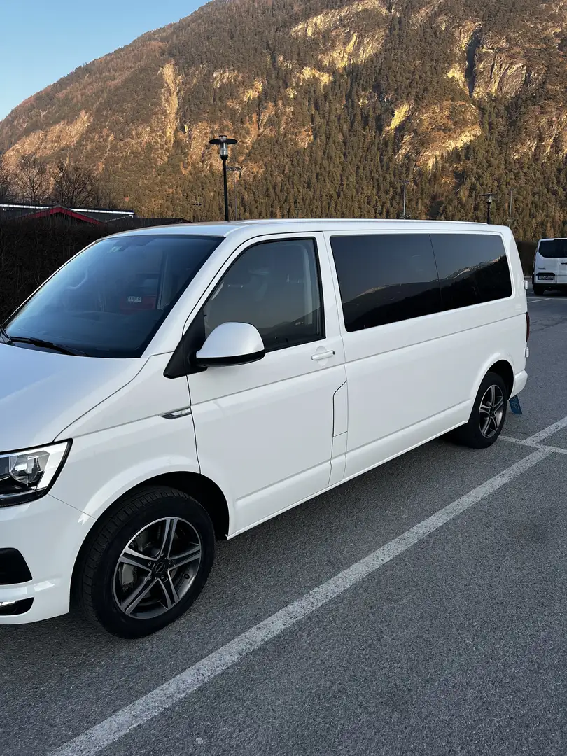 Volkswagen T6 Caravelle LR Comfortline 2,0 TDI 4Motion BMT DSG - 2