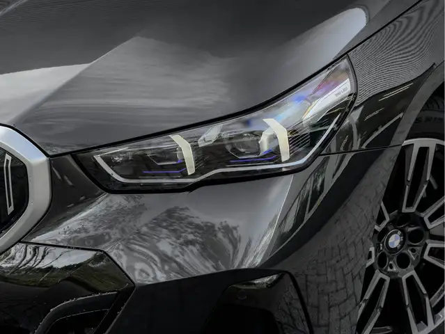 BMW I5 view 8