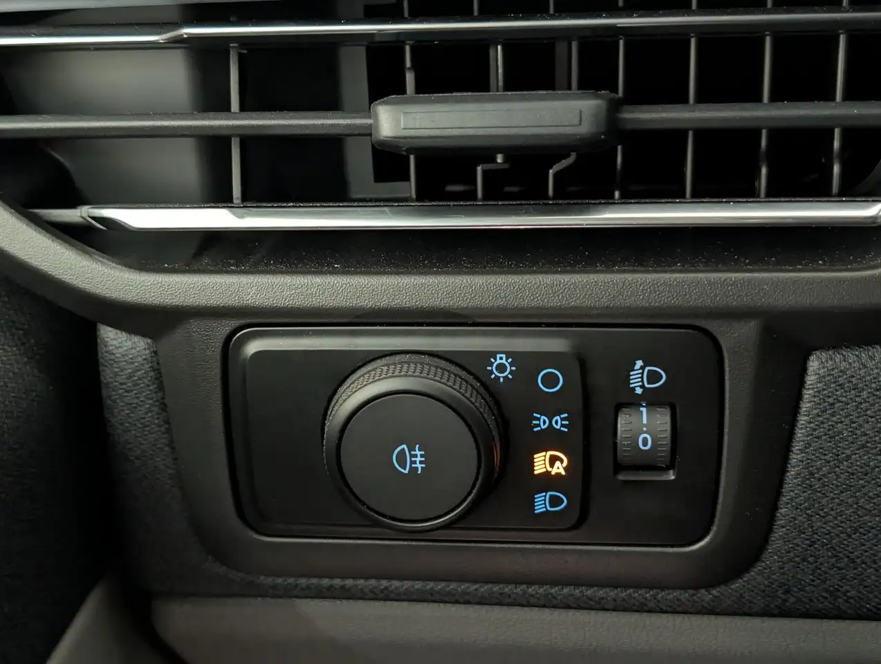Ford Tourneo 2.0 L2 Active AHK+3 Zonen Klima, миниатюра 26