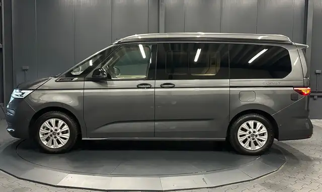 Volkswagen T7 California view 19