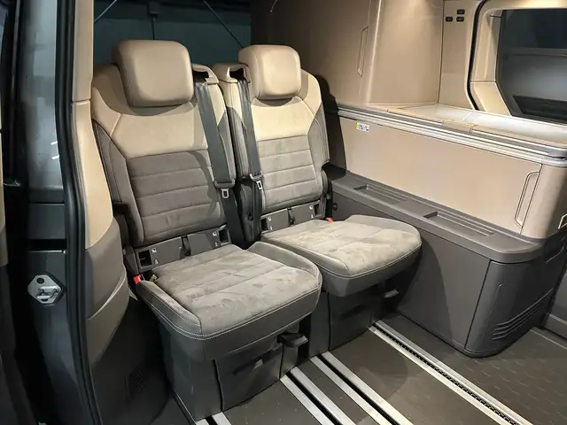 Volkswagen T7 California view 3