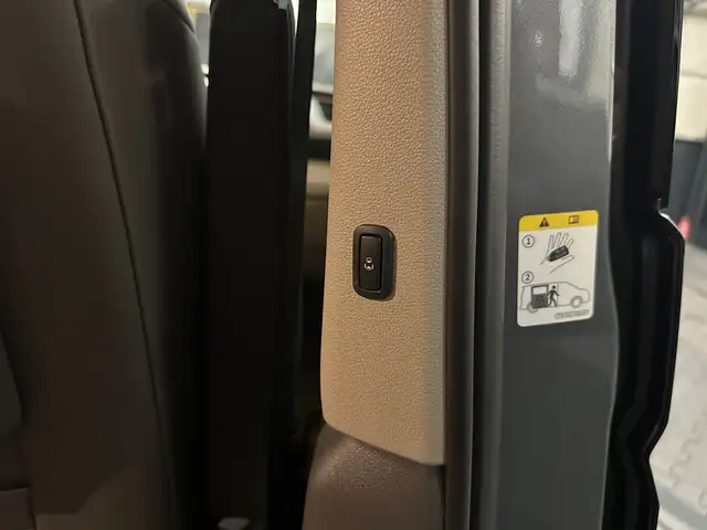 Volkswagen T7 California view 7
