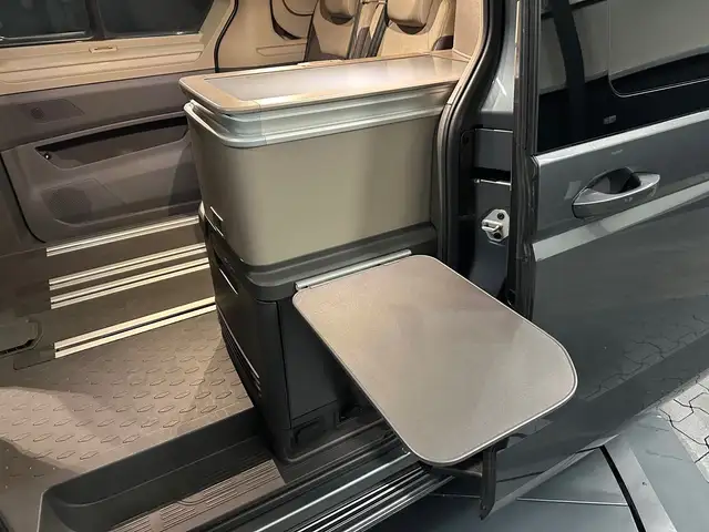 Volkswagen T7 California view 11