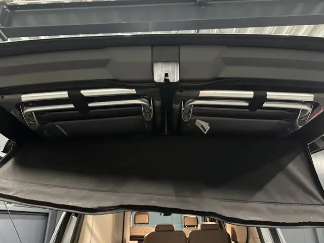 Volkswagen T7 California view 18