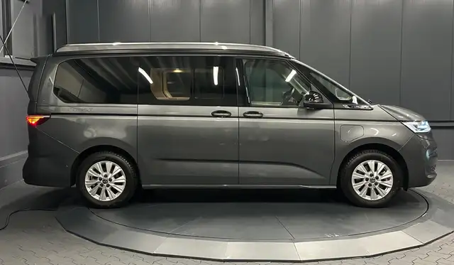 Volkswagen T7 California view 23