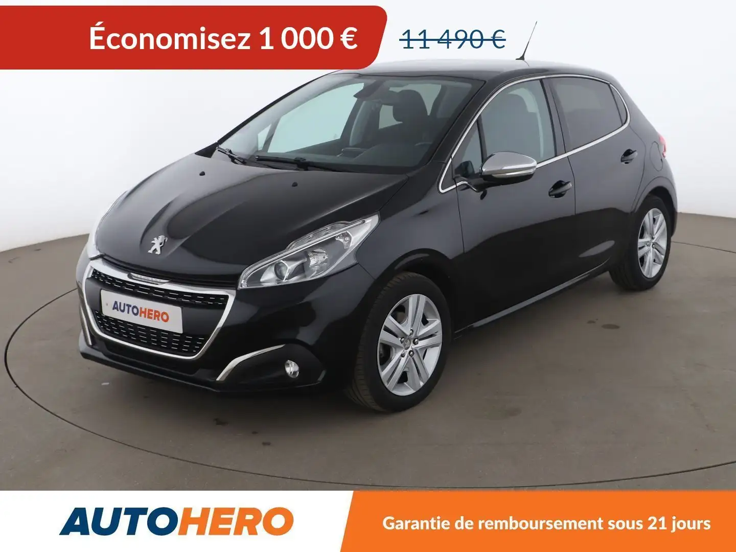 Peugeot 208 1.2 PureTech Allure Business Noir - 1